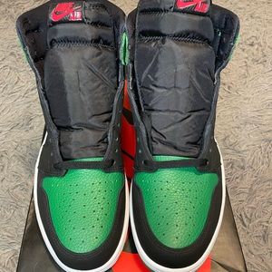Jordan 1 Pine Green 2.0